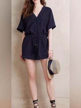Twelfth Street by Cynthia Vincent Navy Mesh-Trim Top size S 100% silk
